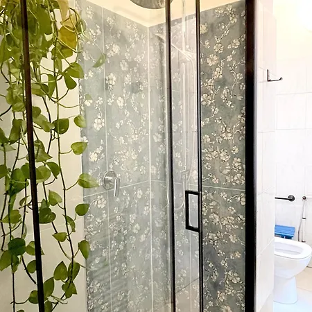 The Arch - In Center Apartamento *
